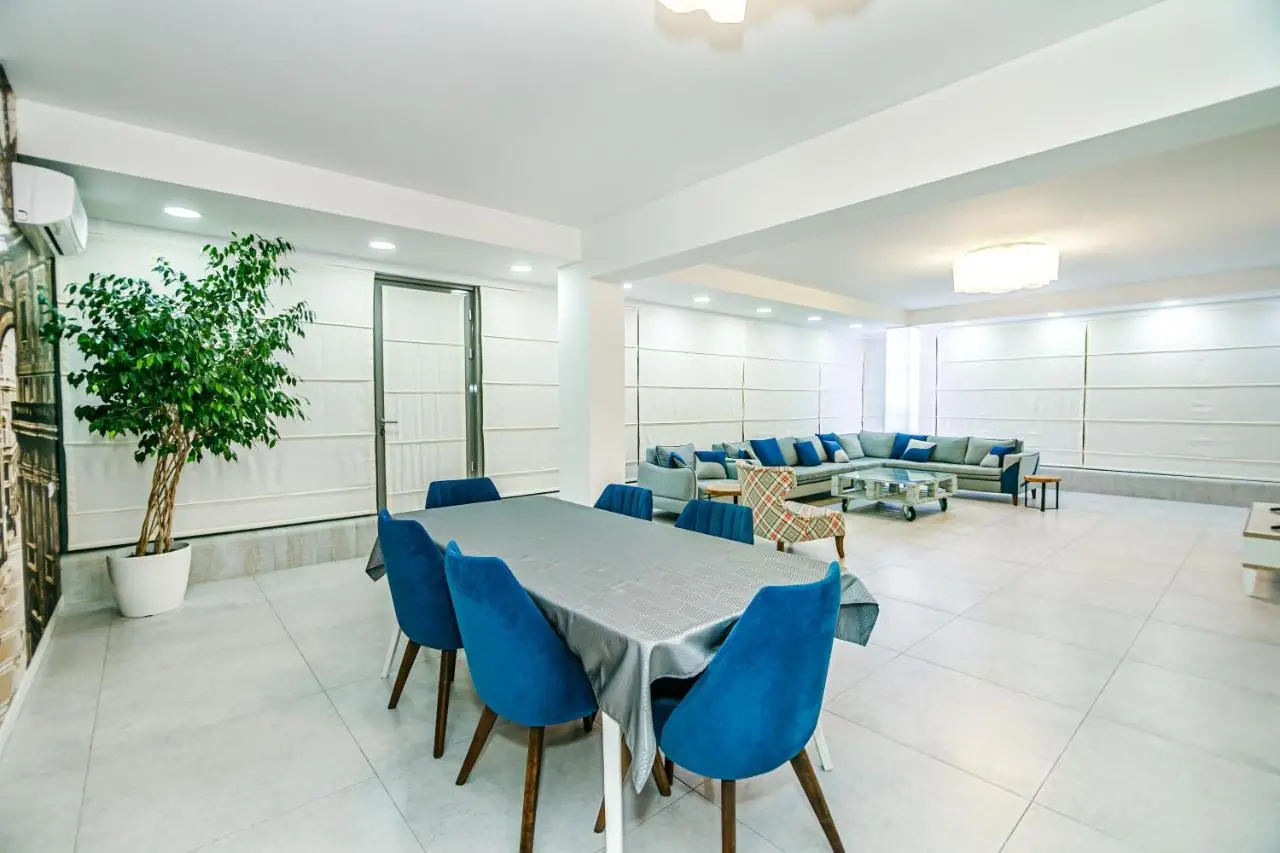 LUXURY SKY Apartment MEGAFUN Residance