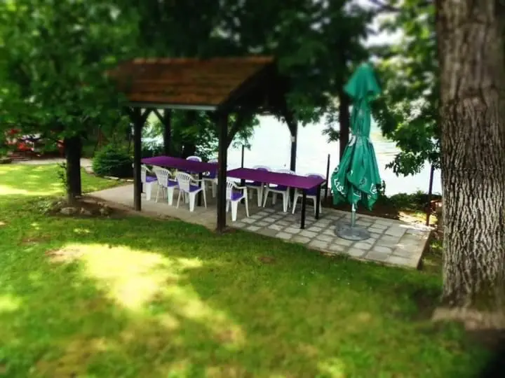 Apartman Dalal - with access to river Una