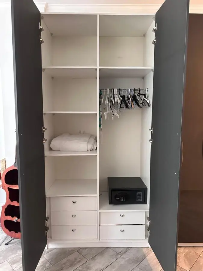 Lux20