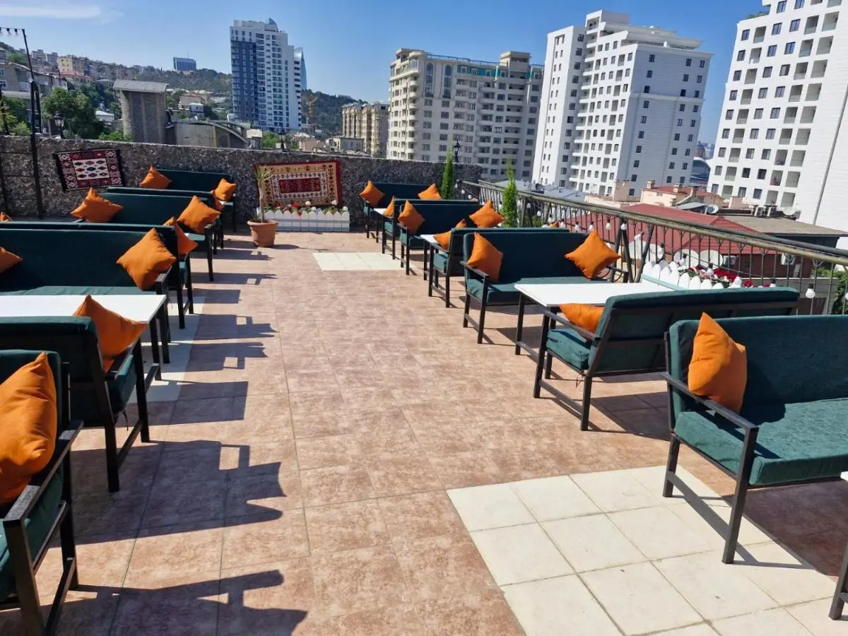 Nur Hotel & Terrace Cafe