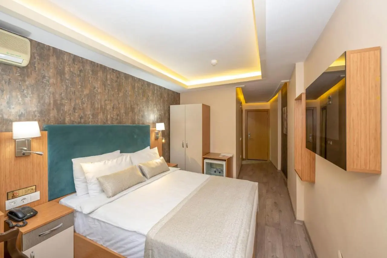 The Hotel Devman & Terrace