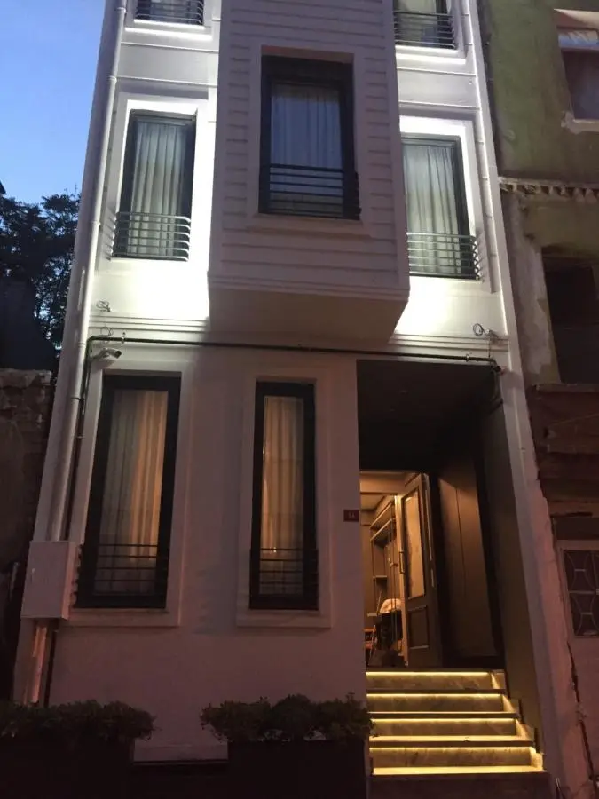 KONAK BELLA 3