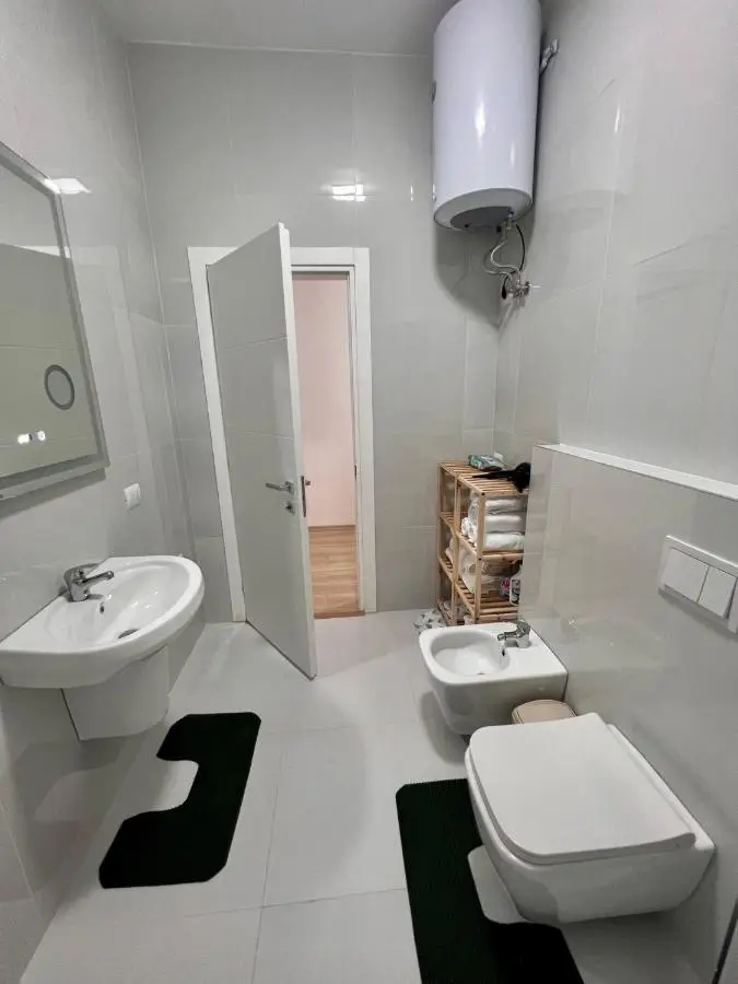 Kino Apartment