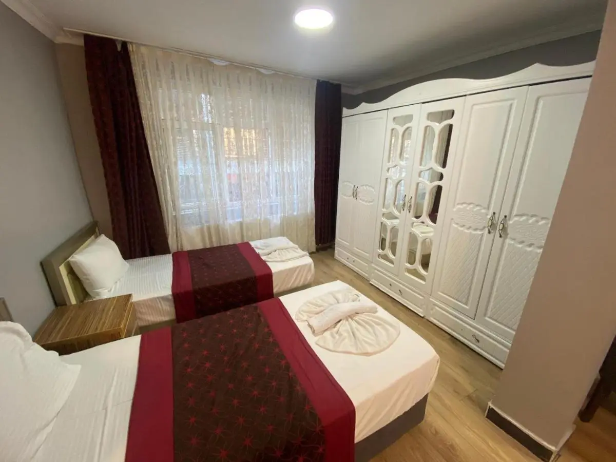 Elite Plus Family Hotel Old City