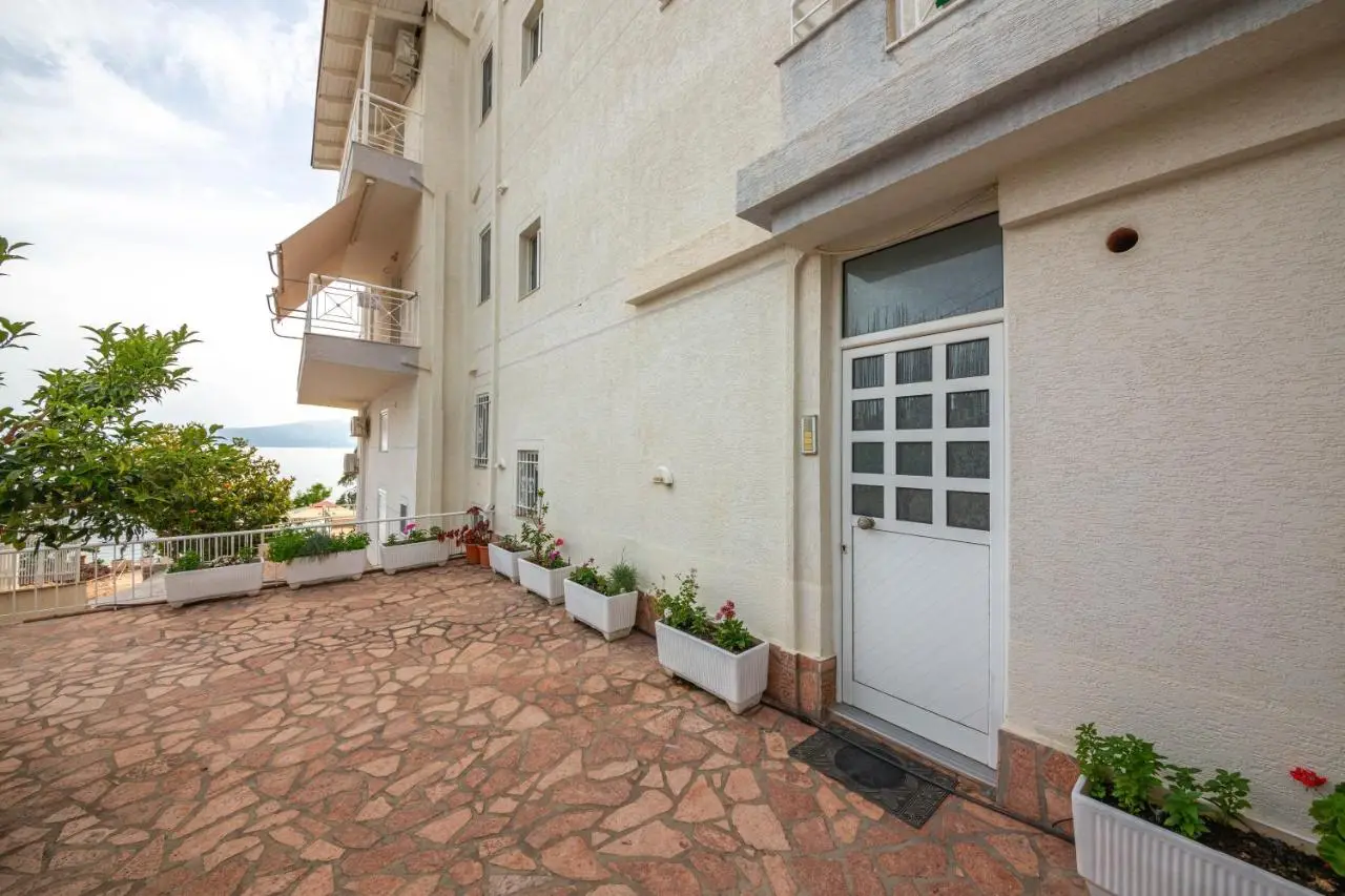 Apartments Cikuli