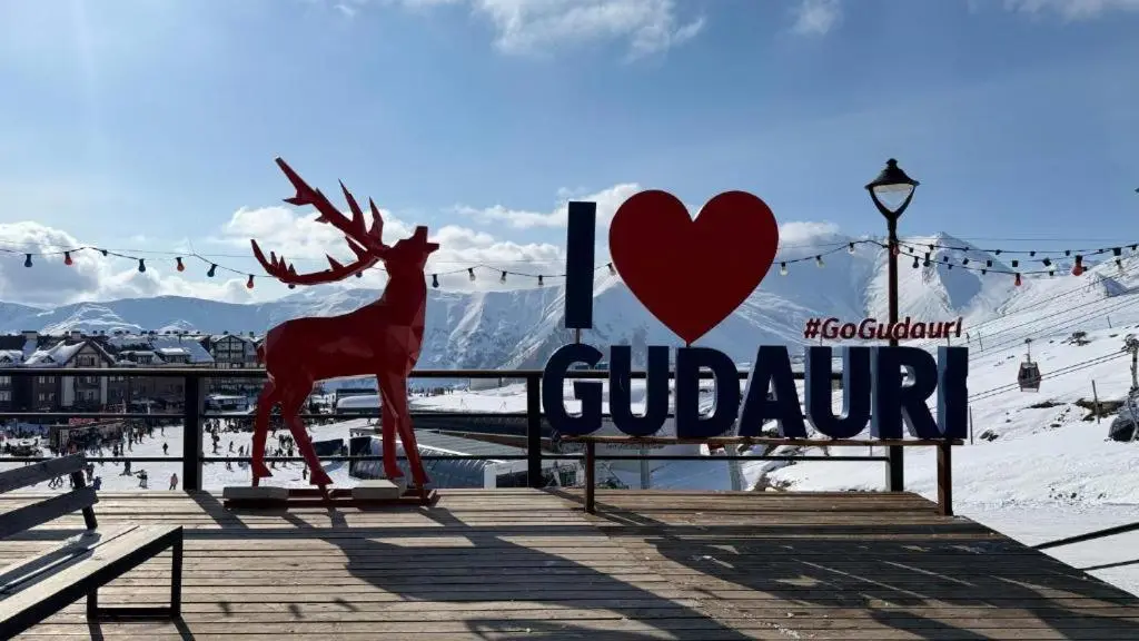 New Gudauri Alpen Apartments