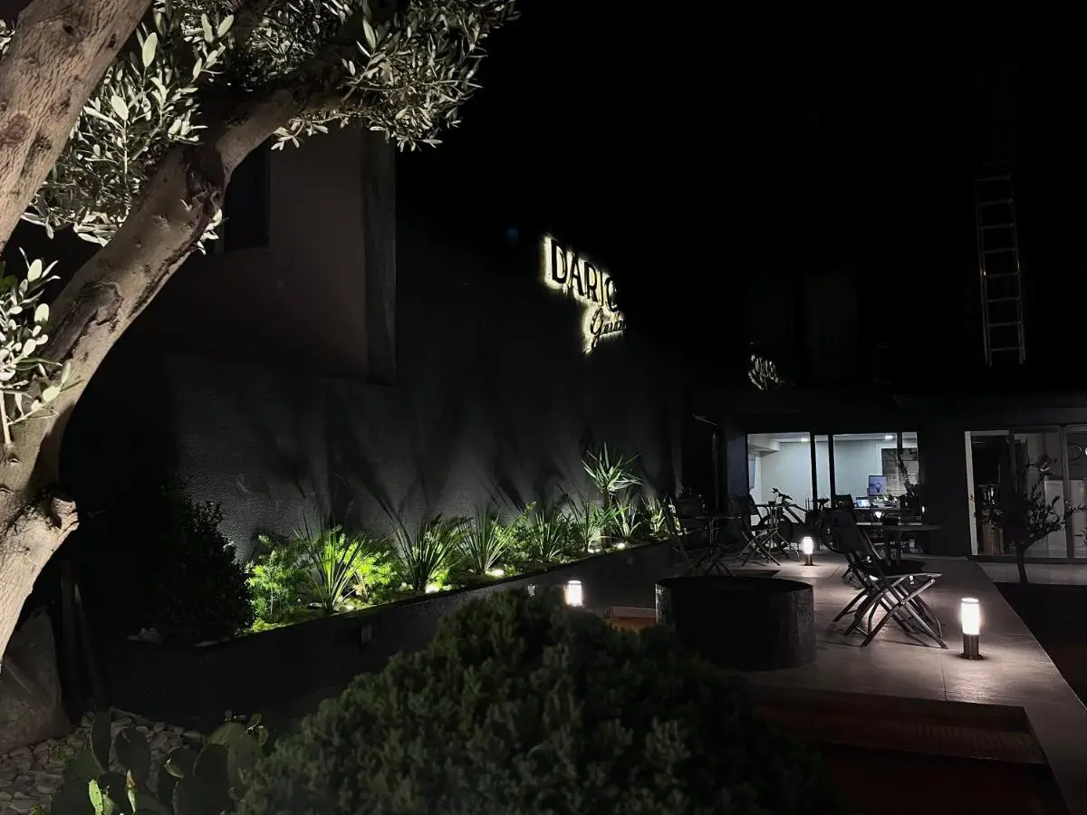 DARIC HOTELS