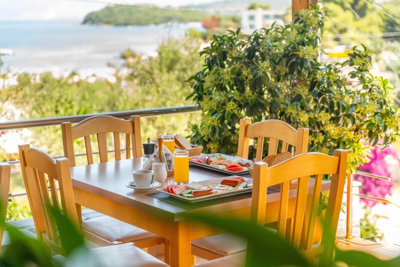 Hotel Lula Ksamil