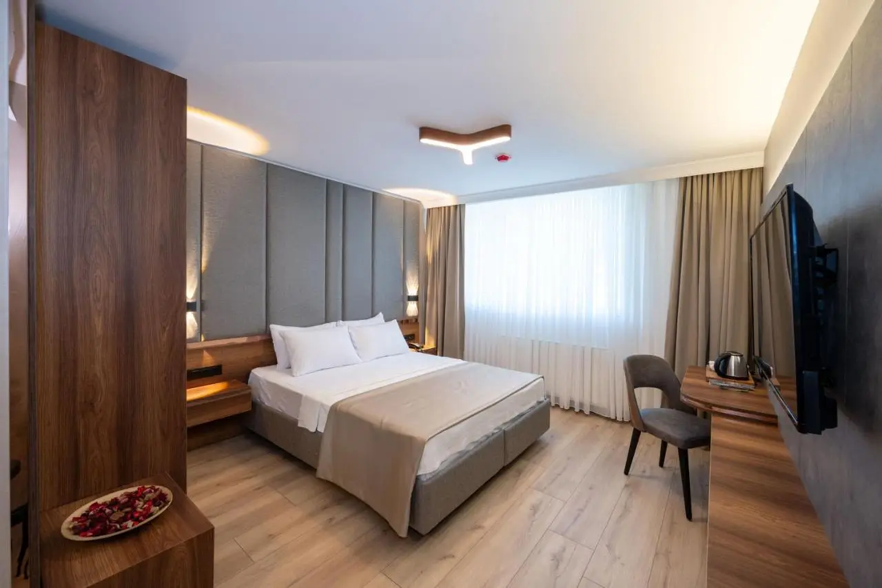 Vess Hotel