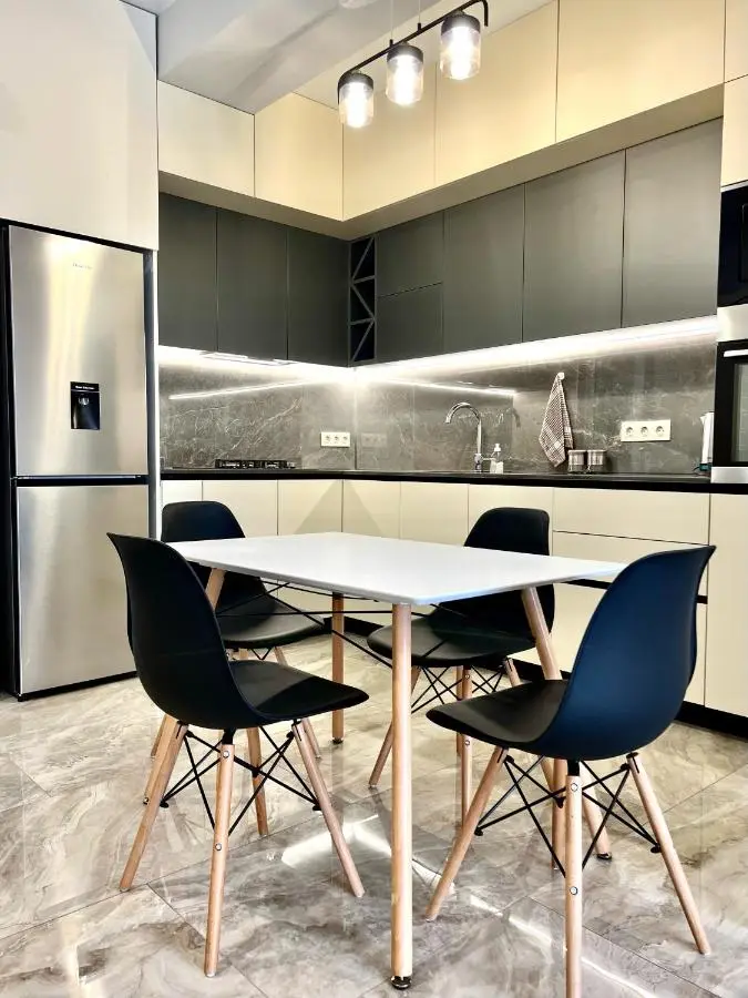 Sweet 18th Apartments