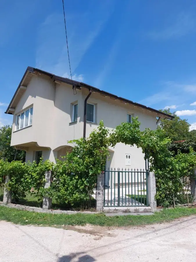 Lakeview rest Home