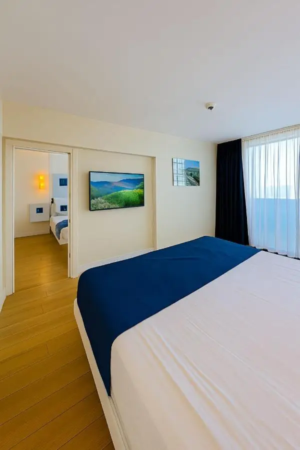best VIP HOTEL panorama suites IN batumi R