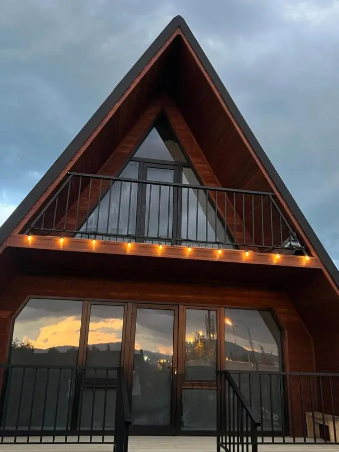 Nakas cottage