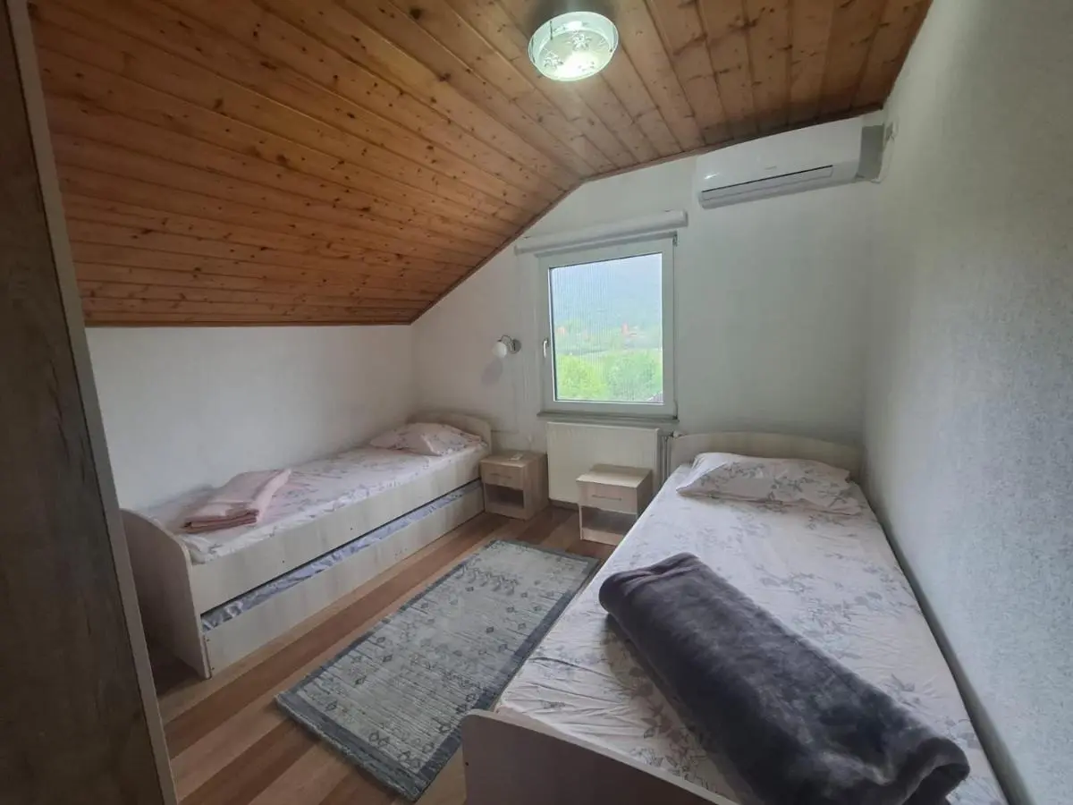 Amina River Apartment