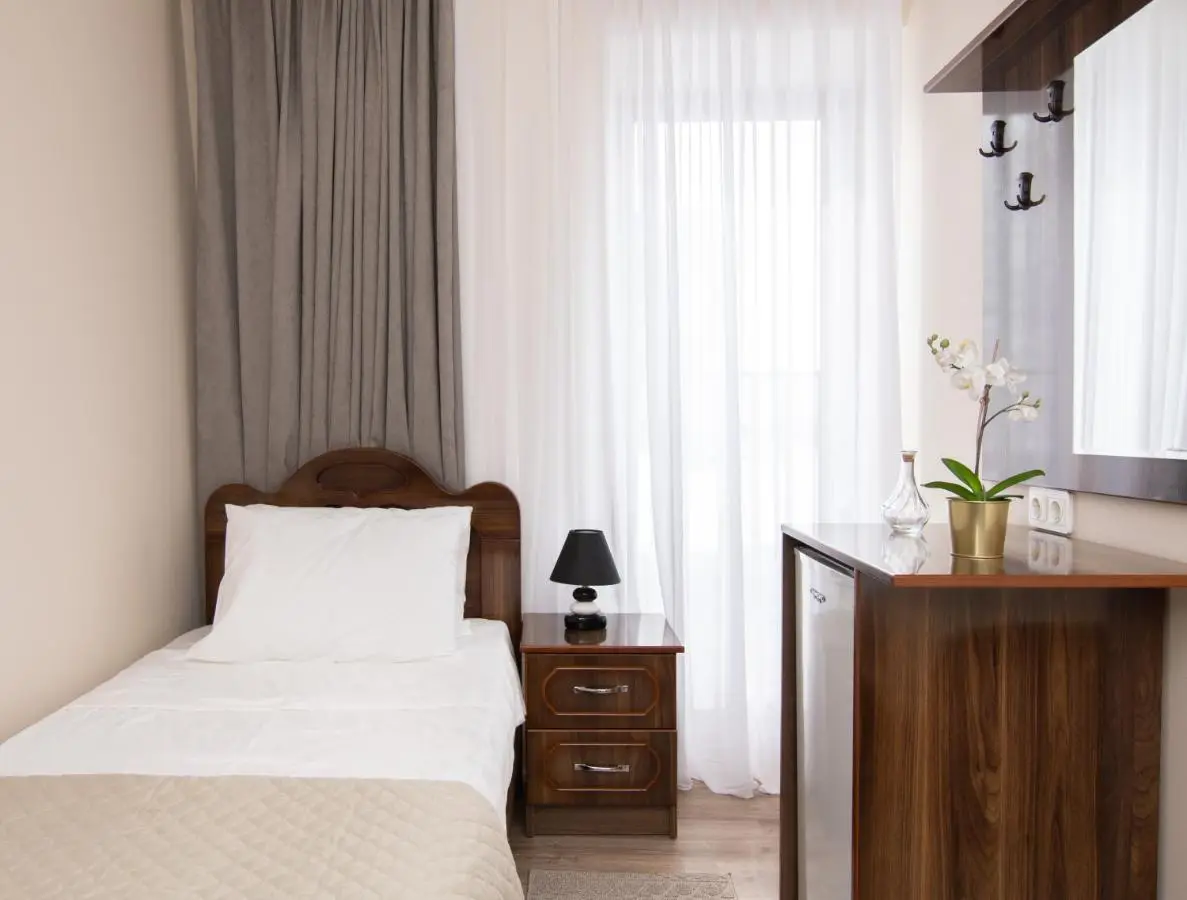 The Grand Piano Hotel