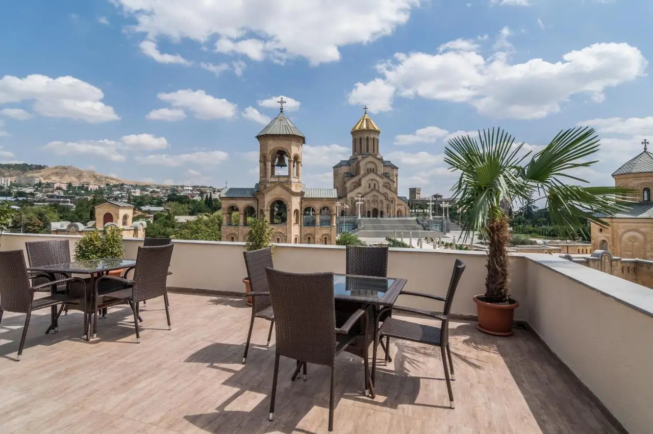 Liva Hotel