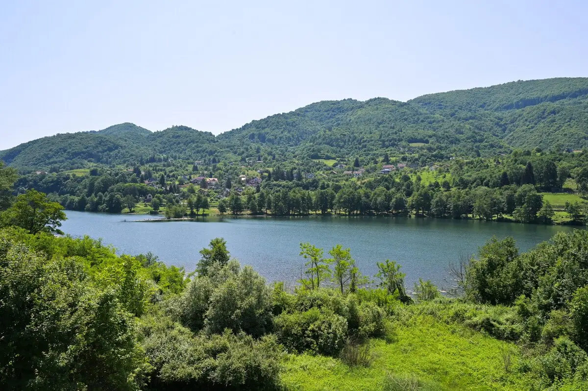 Villa Anita – Two-Bedroom Apartment, 3rd Floor (L)