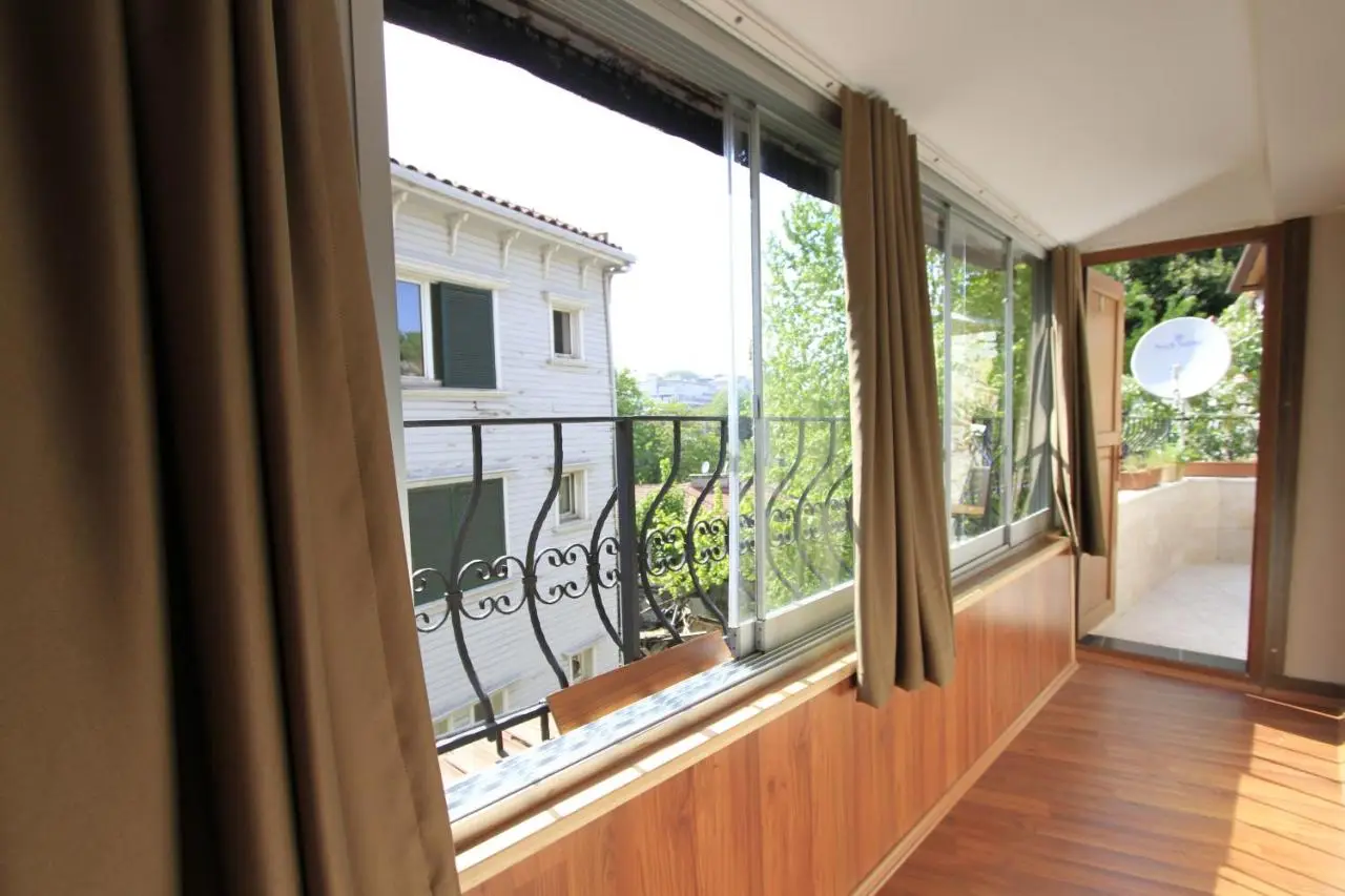 Coskun House
