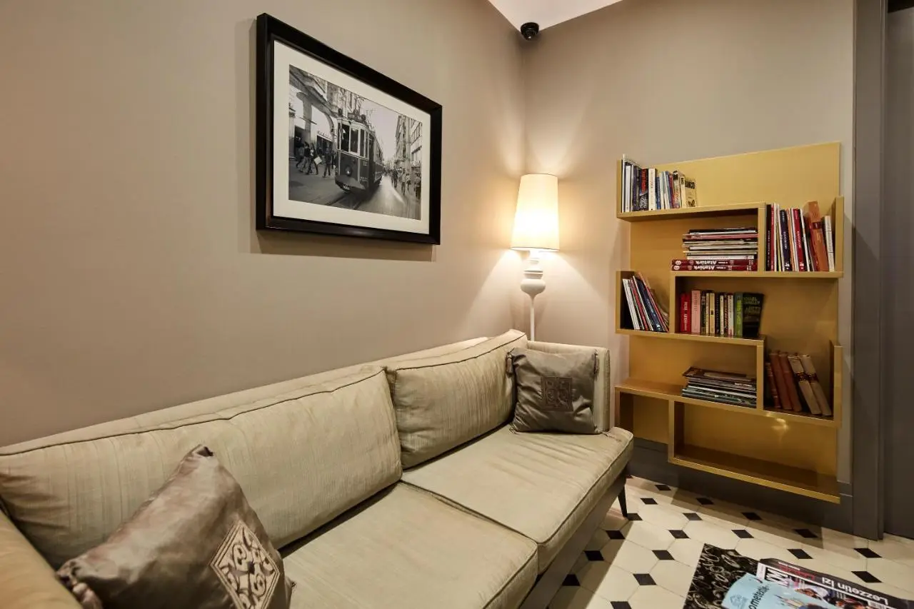 Taksim Prelude Hotel