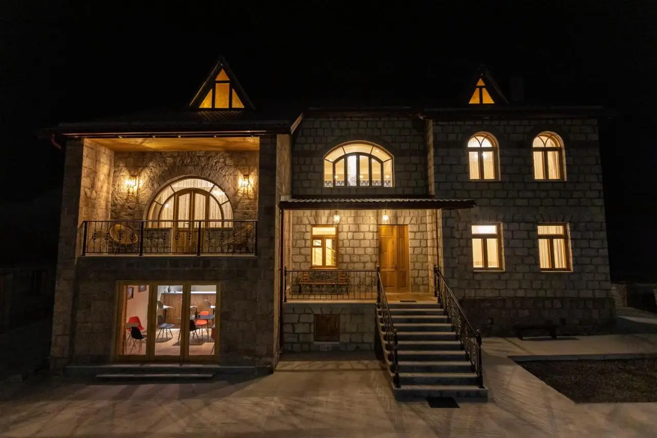 GRAF Kazbegi