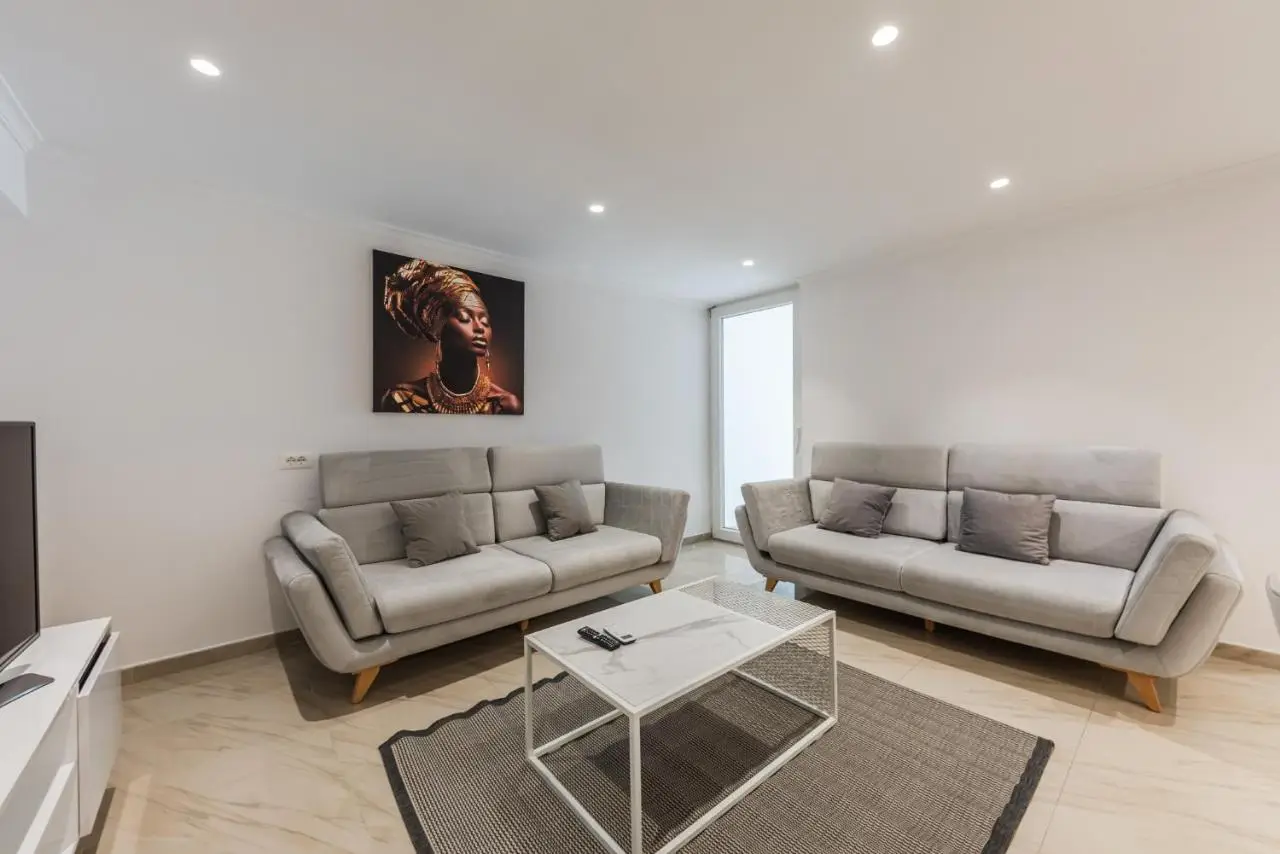 Mumba Apartments by Kondo Stays