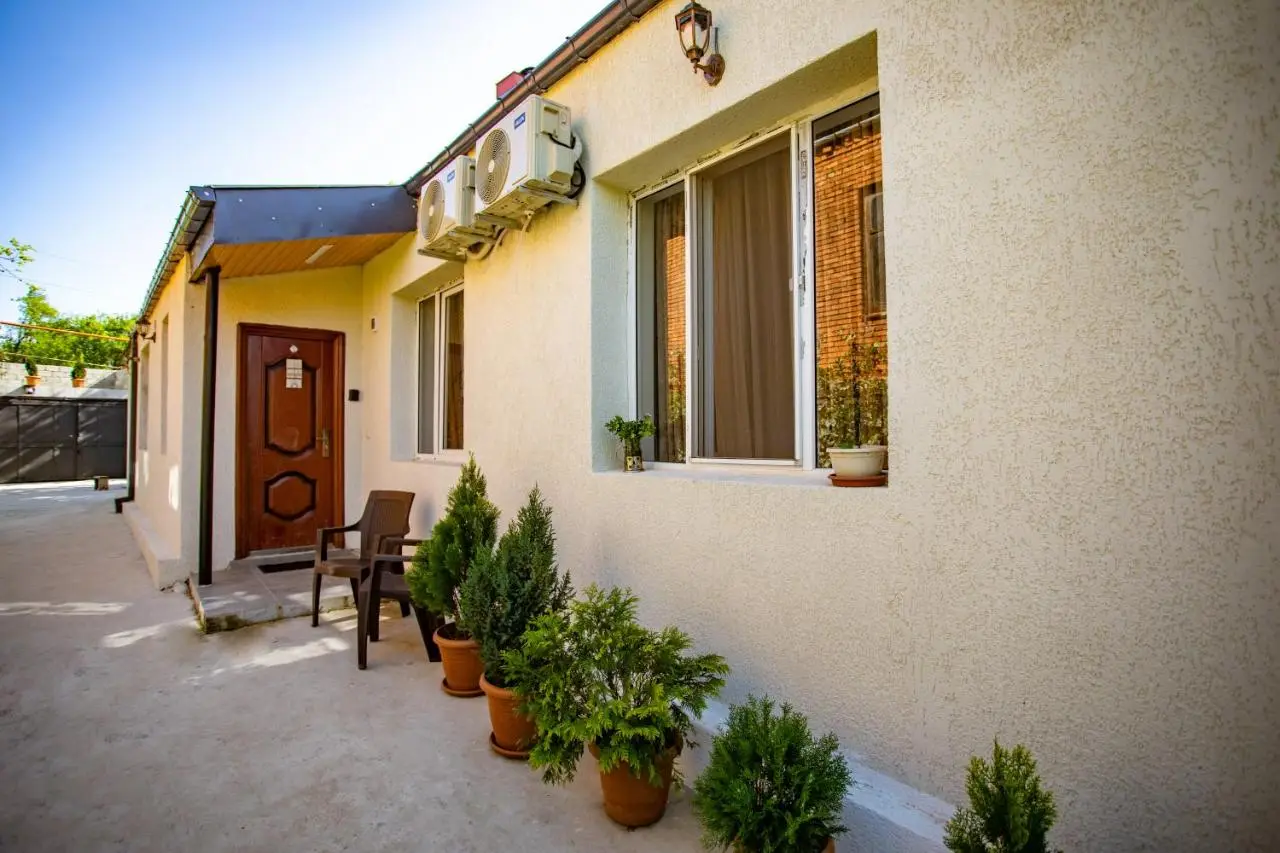 Guest House BALU