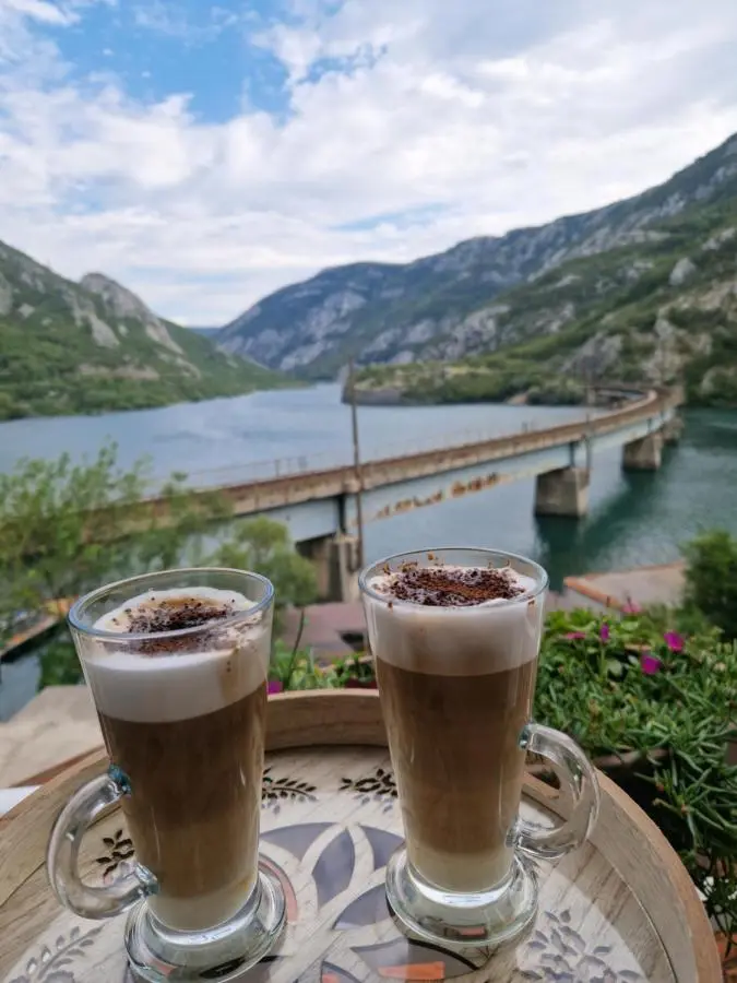 Visit Dreznica - Canyon Retreat