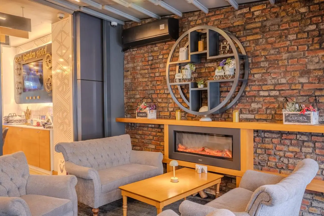 BEST GARDEN HOTEL