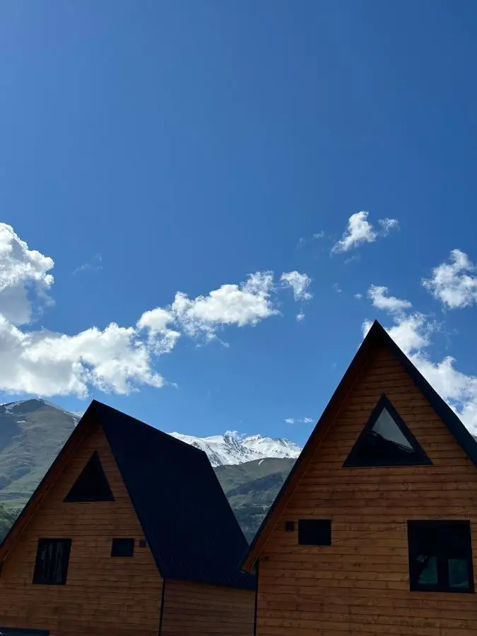 Gold cottages Kazbegi