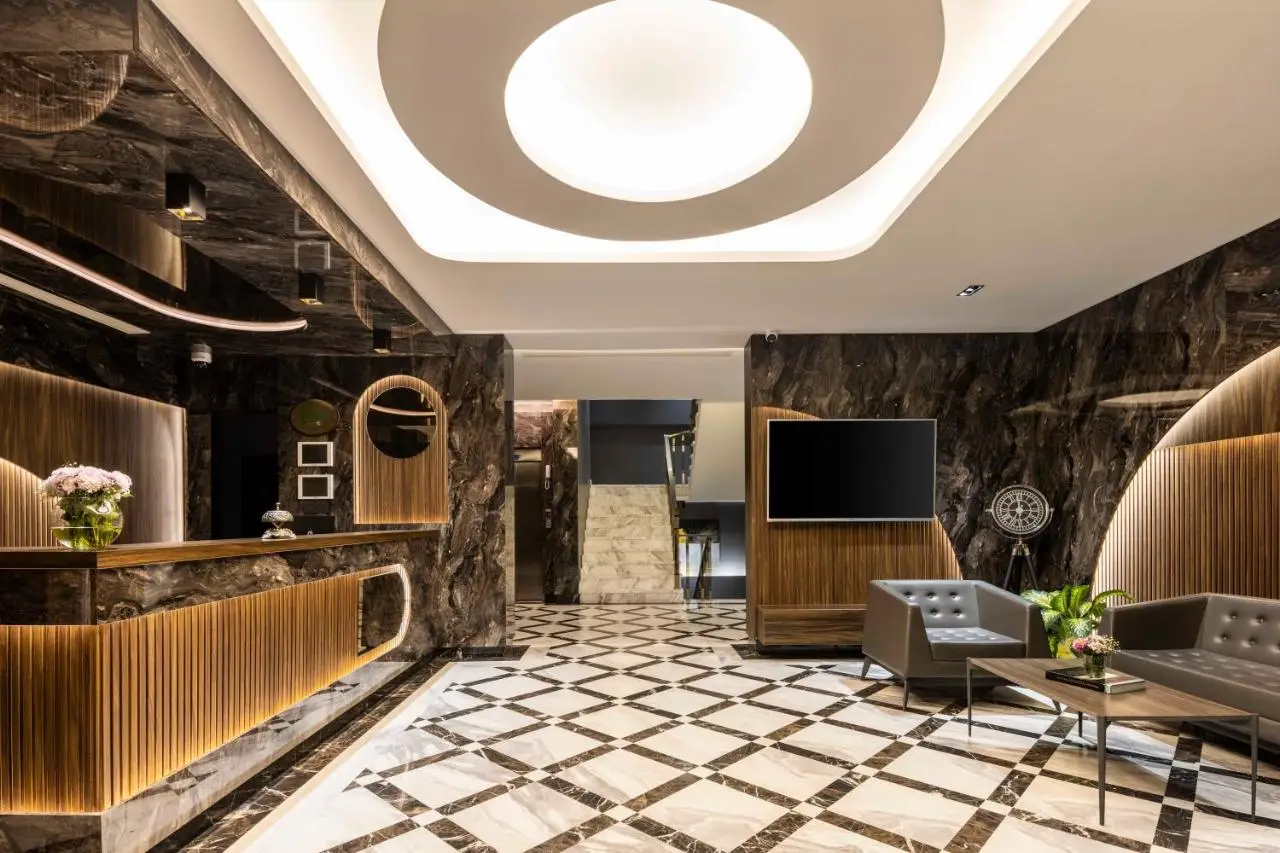 Ezkar Bathonea Art İstanbul