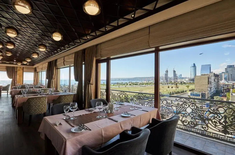 Boulevard Side Baku