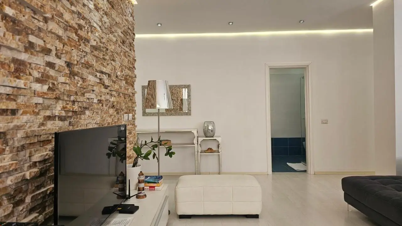 TAM Serviced 2BDR Apartment City Center No6