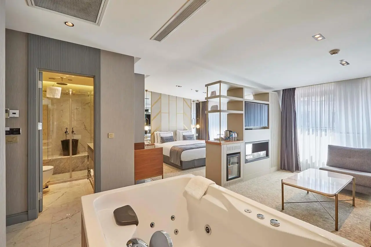 The Hubi Hotel