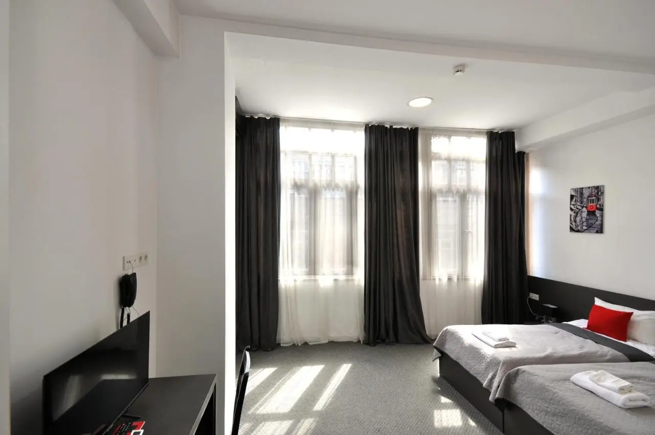 Meidan Inn