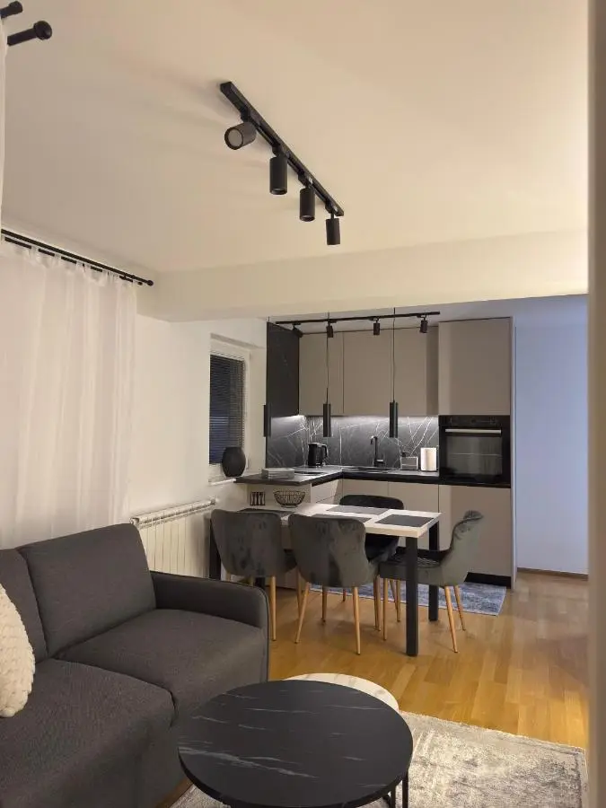 Luxury Prime Apartments with Parking
