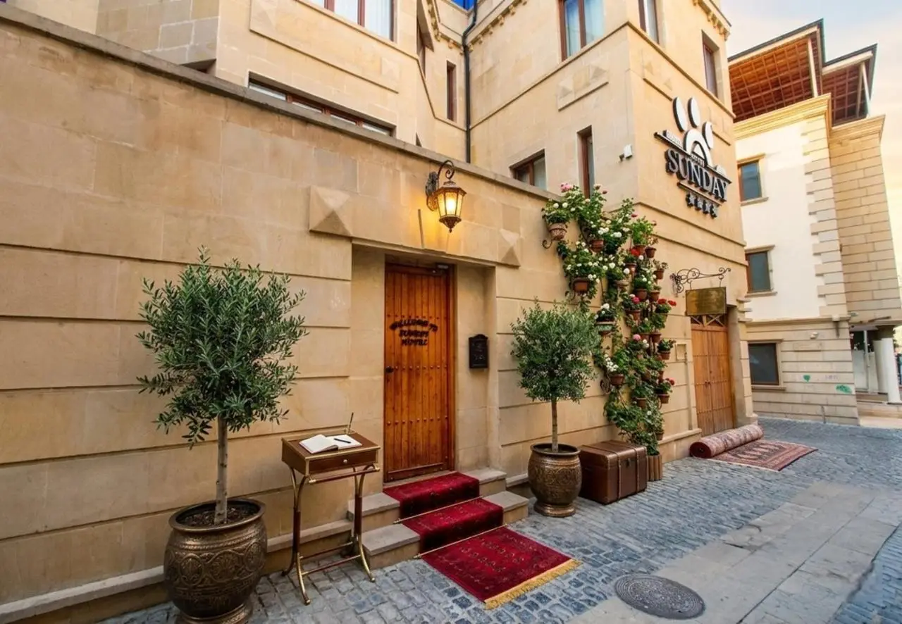 Sunday Luxury Hotel