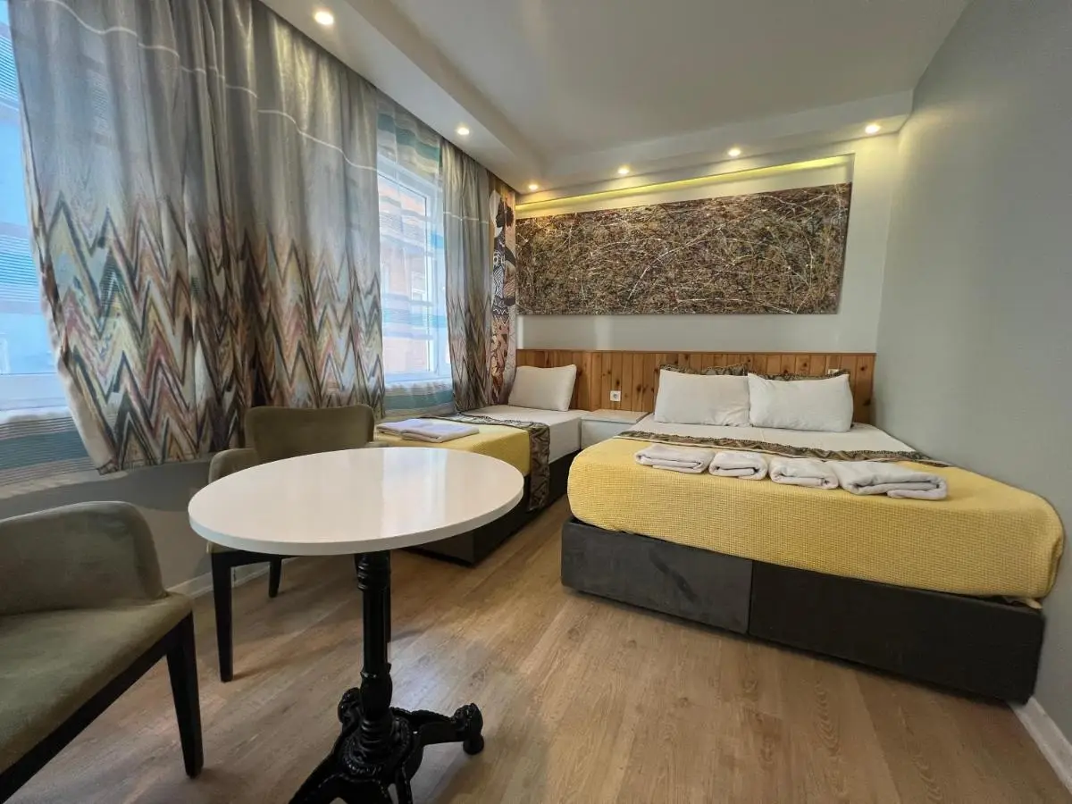 Rodin Hostel