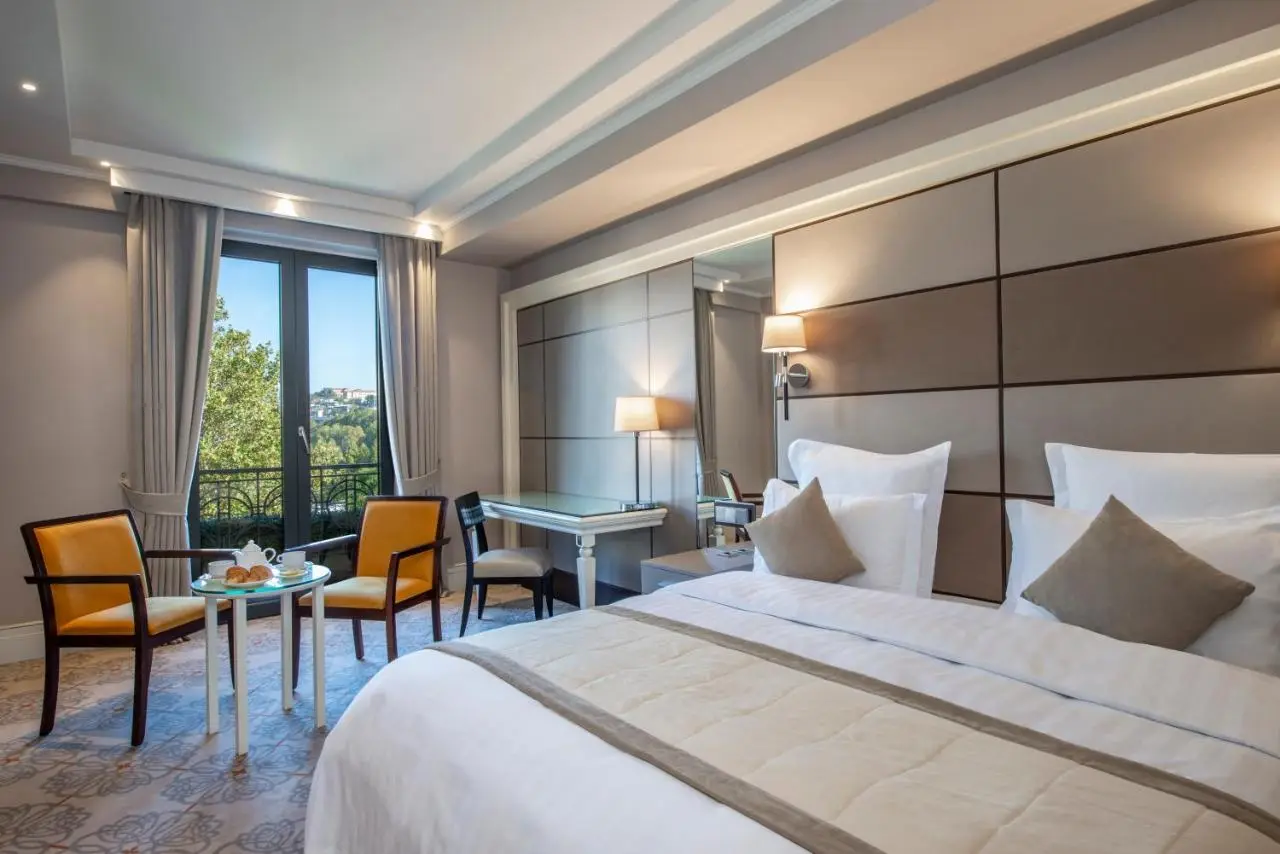 Ambassadori Tbilisi Hotel