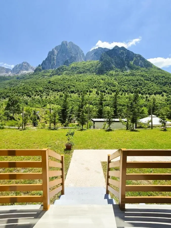 Arditi's Chalets