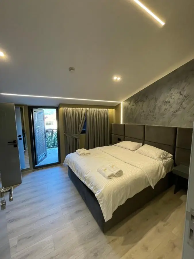 Hotel Dion Kukes