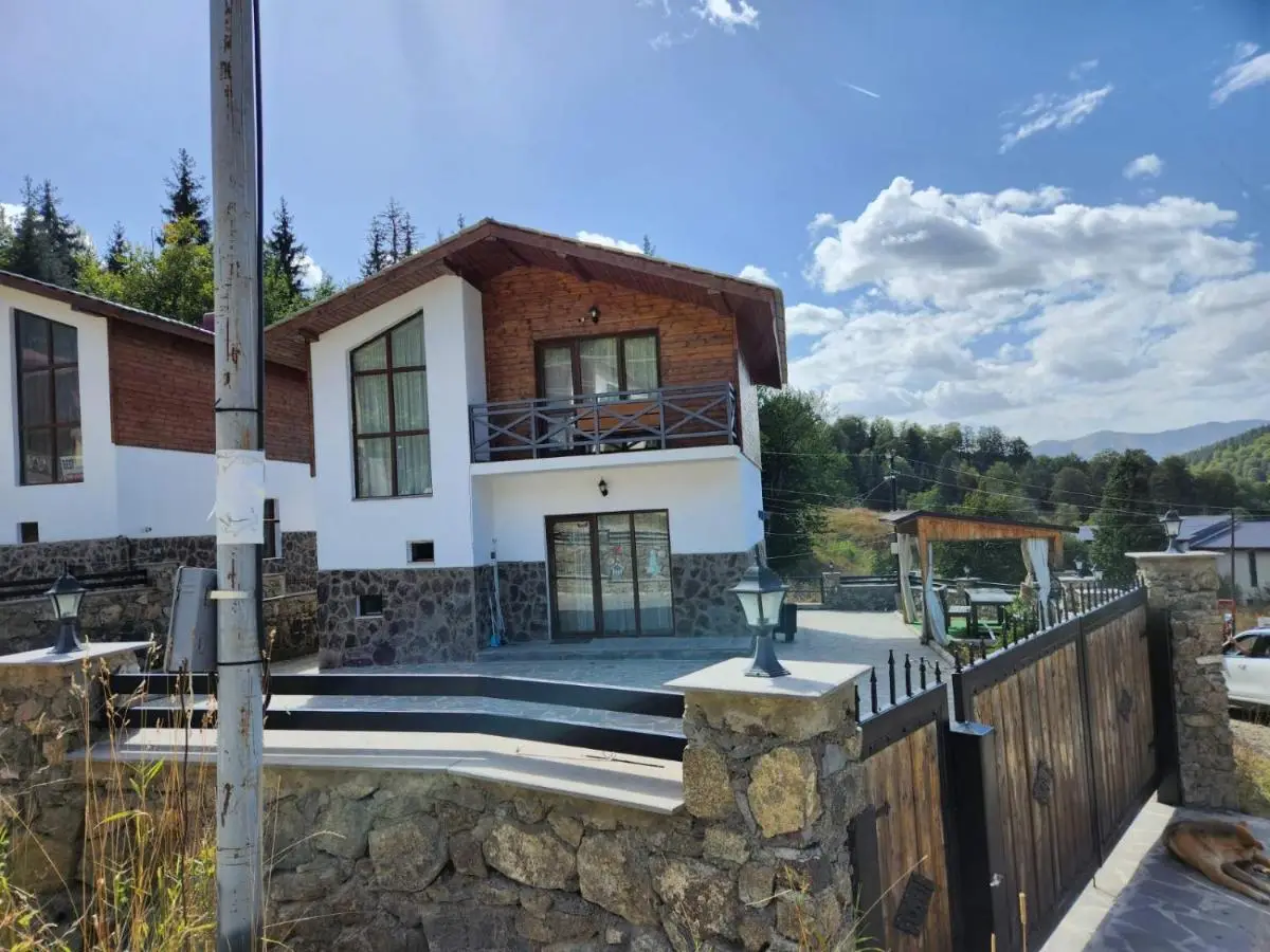 villa in mountains