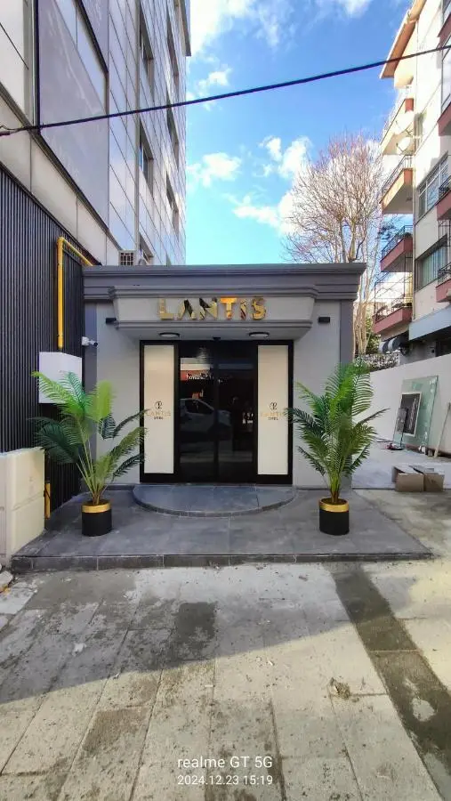 Lantis Otel