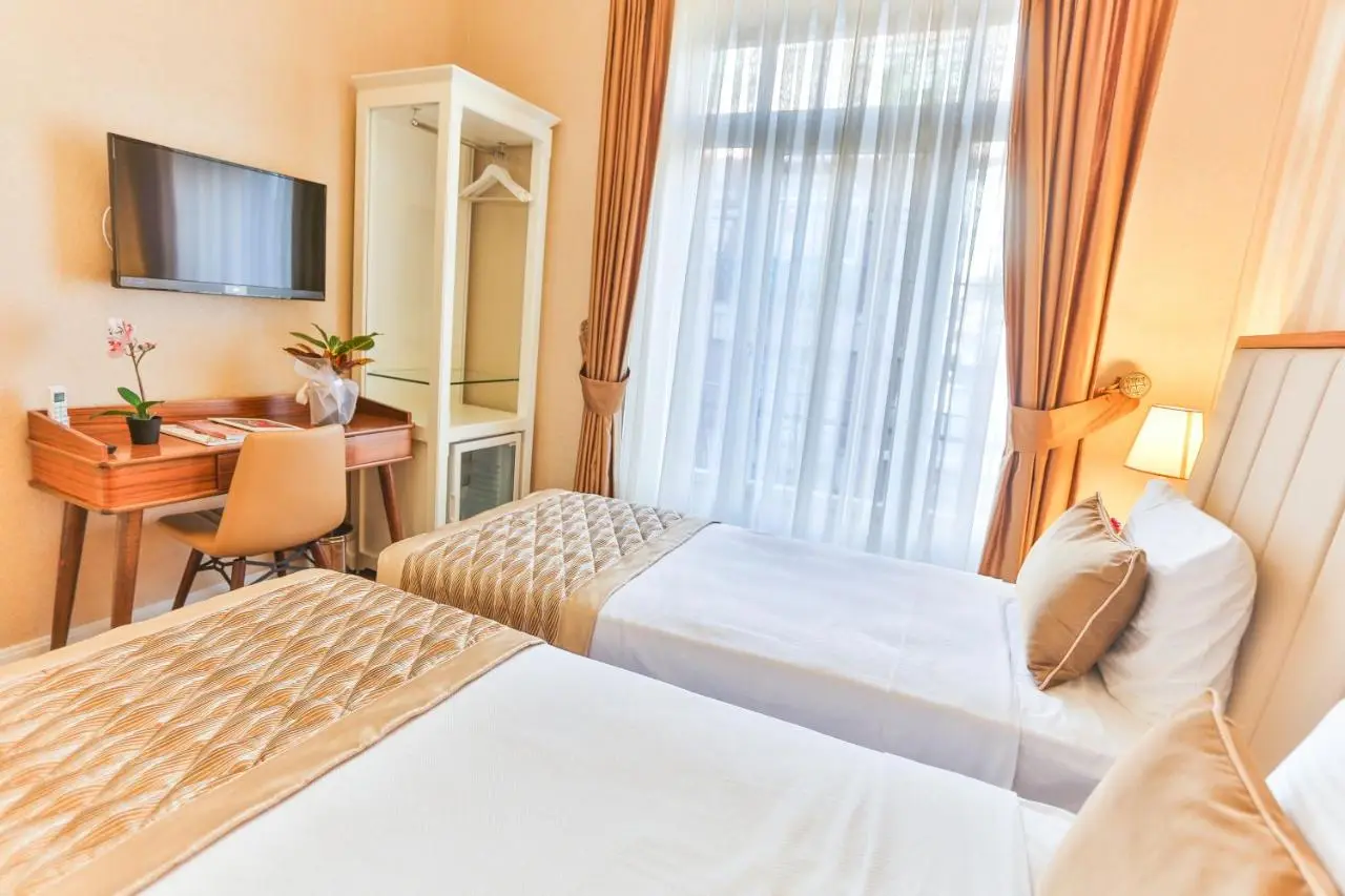 HANENDE HOTEL