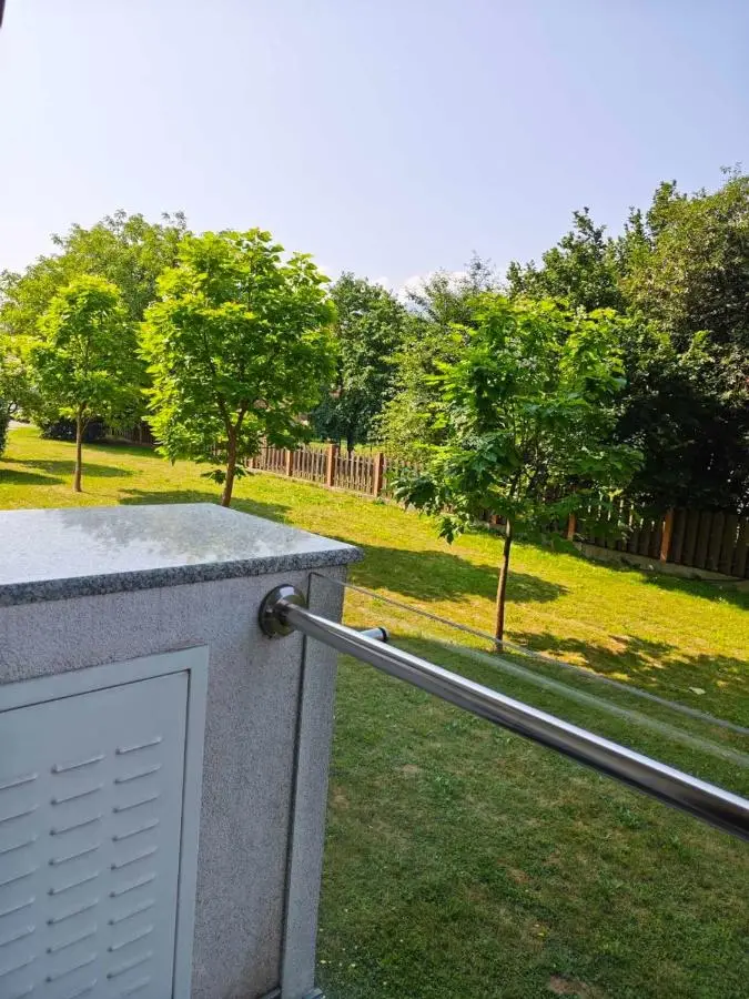 Peaceful Family Stay Ilidza with Free Parking