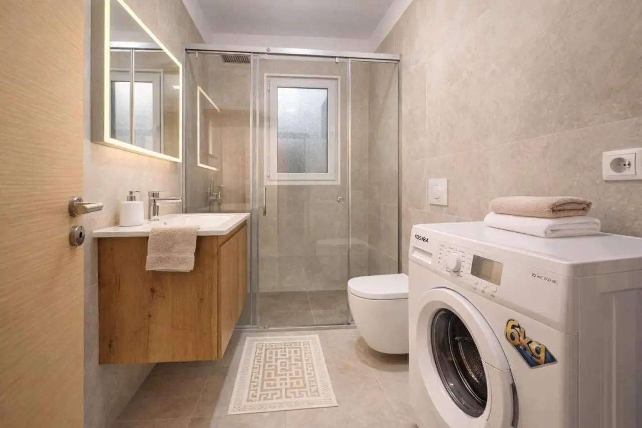 Eni`s Apartments