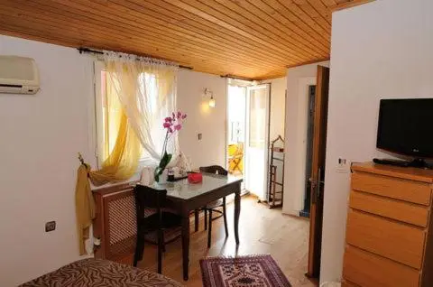 Ahmet Efendi Evi