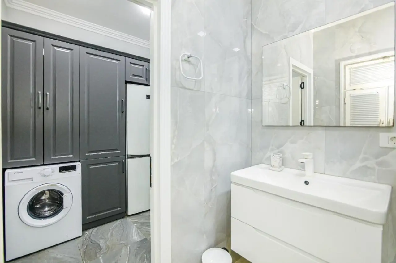 Nizami Street New Apartment Mojo
