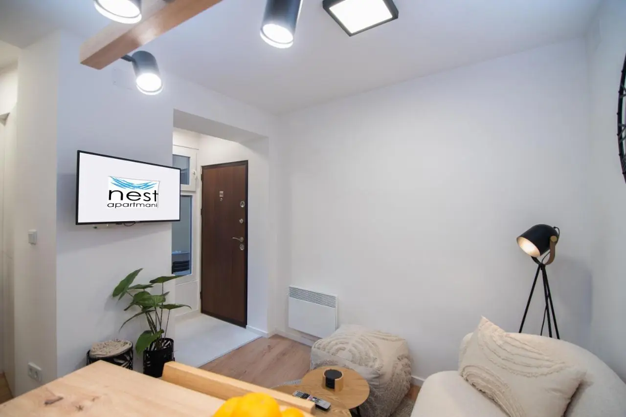 Cute 1BDR in City Center