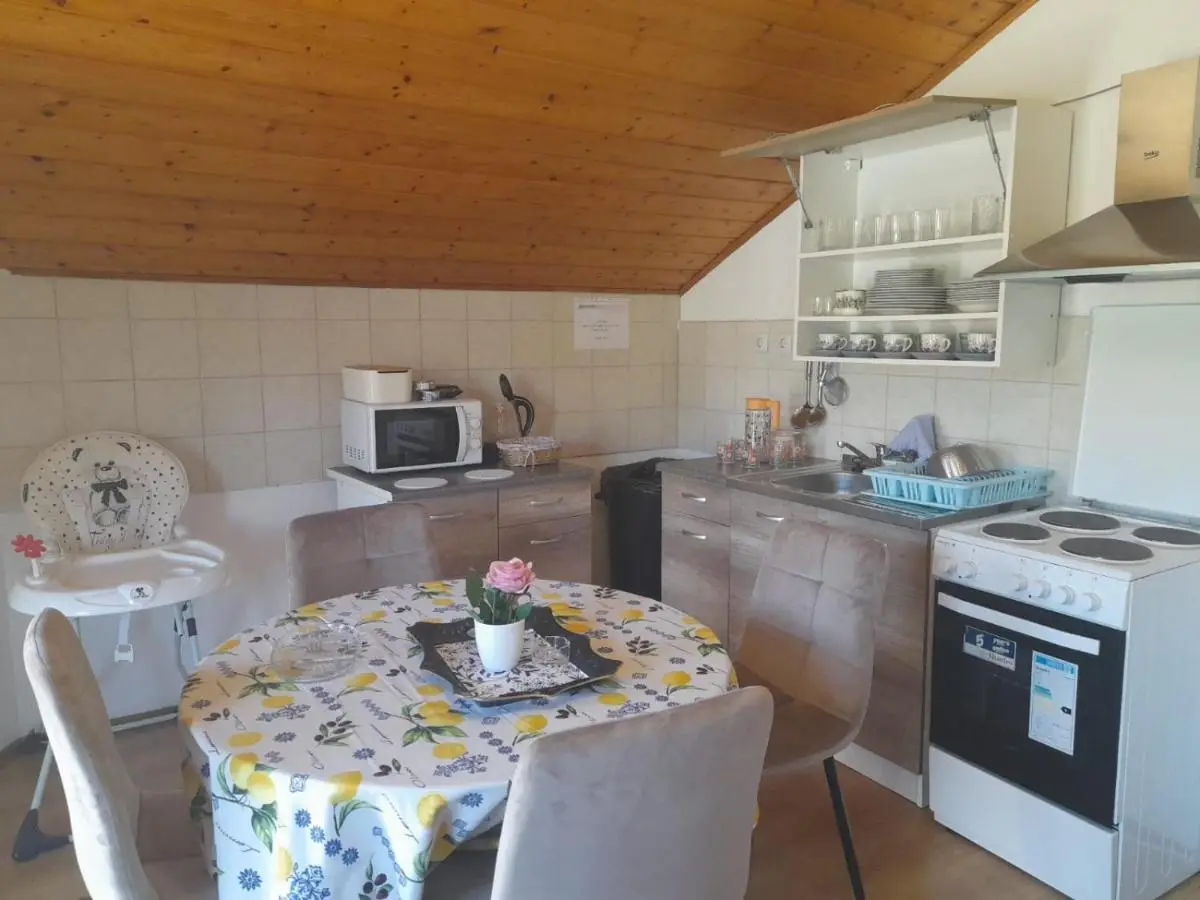 Amina River Apartment