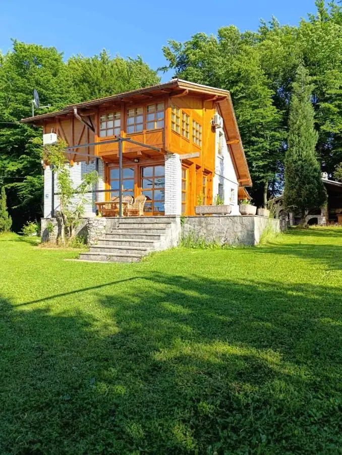 Villa Ema